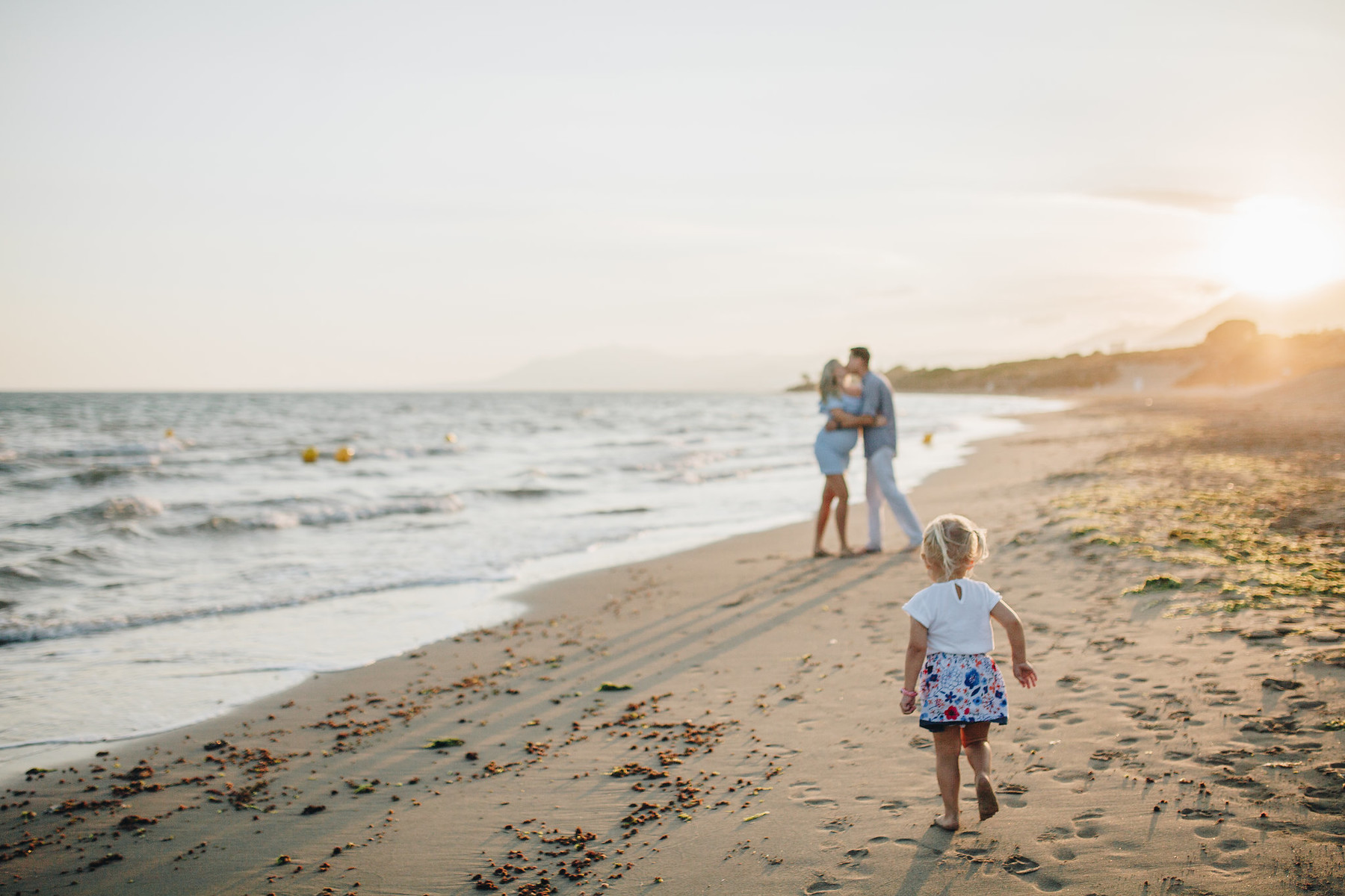 Family photo shoot in Cabopino, Marbella