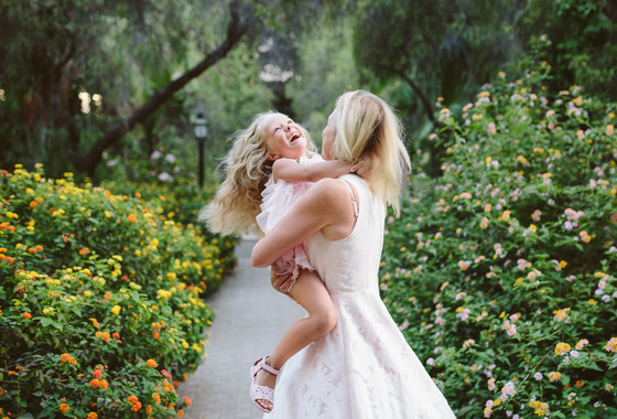 Family photo shoot at the Park of Marbella