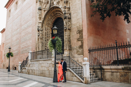 Anniversary family photo set in Malaga