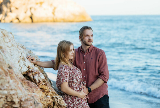 Photo set on the beach in Malaga