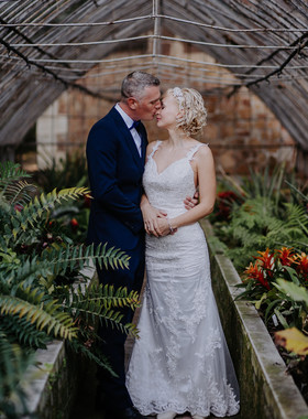 Wedding in the Botanical Garden of Malaga