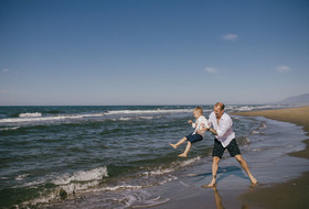 Family photo shoot in bohemian style in Marbella