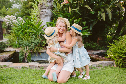 Family photo shoot in Benahavis, Spain