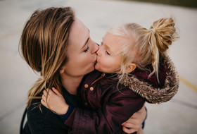 Un día de la vida de una familia en España, Manilva