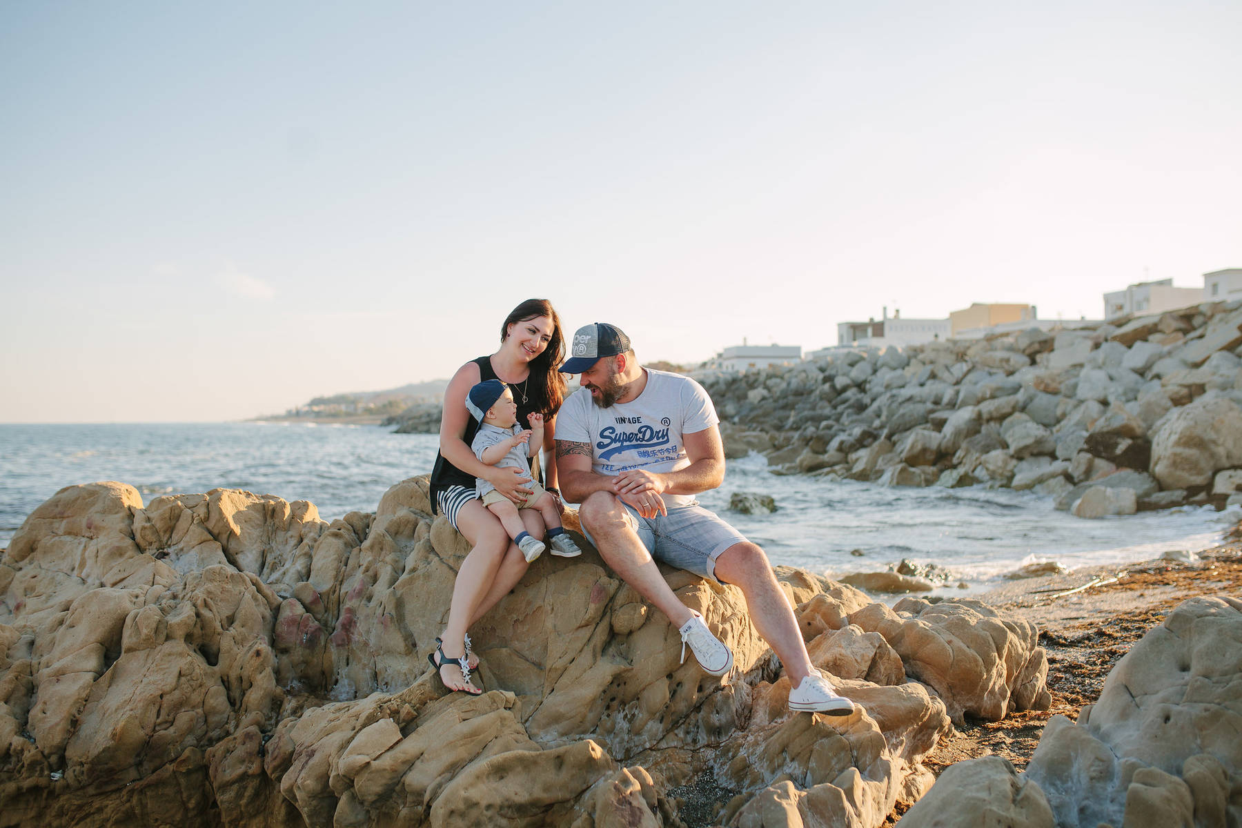 Family photo shoot in the Puerto de la Duquesa in Manilva