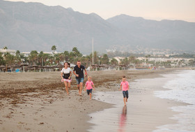 Семейная фотосессия в Банусе, Марбелья