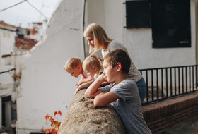 Семейная фотосессия в центре Марбельи