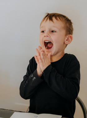 Un día de la vida de una familia en España, Manilva