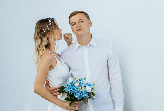 Свадебная прогулочкая фотосъемка в Марбелье