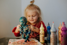 Un día de la vida de una familia en España, Manilva