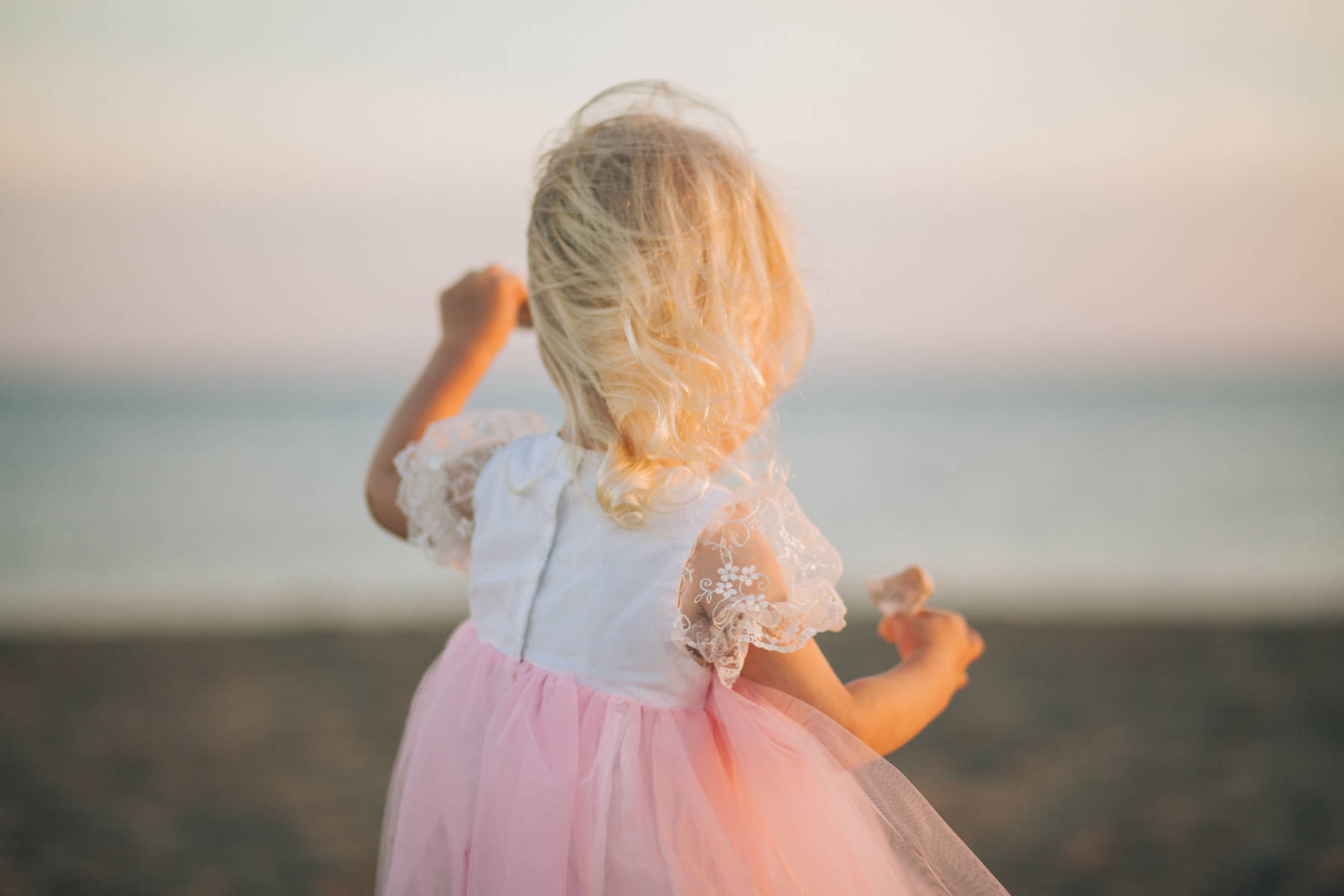 Family photo shoot in Cabopino, Marbella