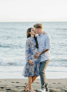 Couple photo set in Marbella