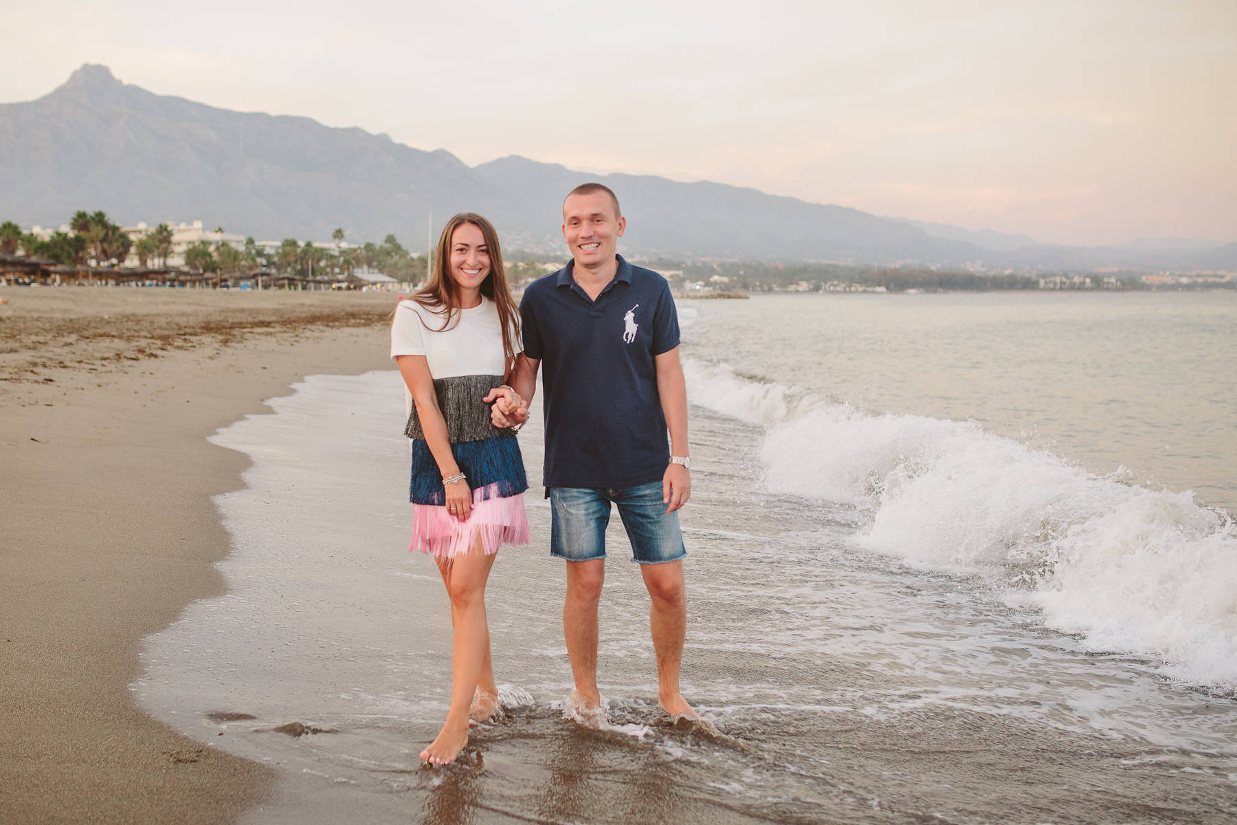 Sesión de fotos de familia en el Puerto Banús en Marbella 