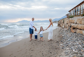 Семейная закатная фотосессия в Марбелье