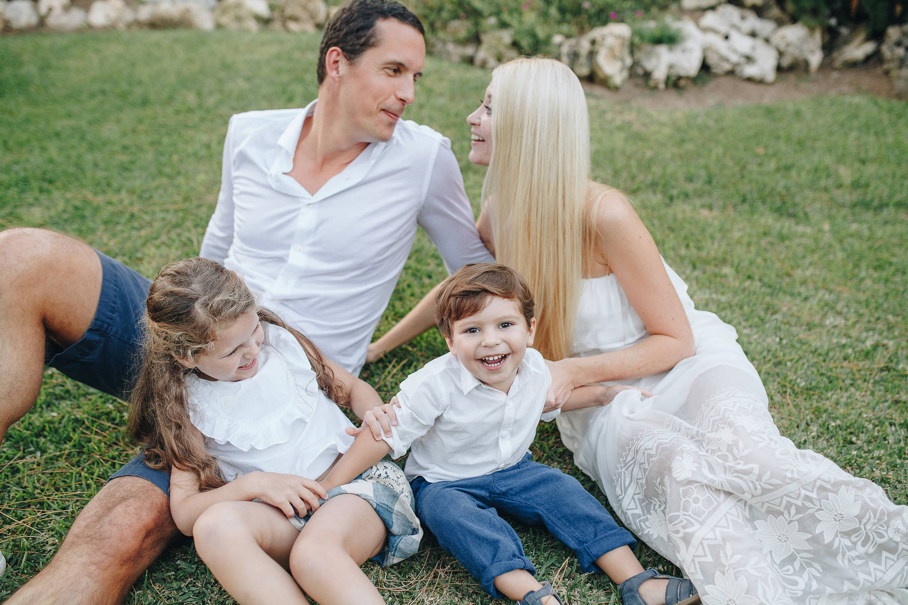 Family photo shoot in Marbella