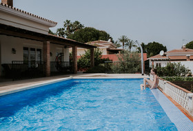 Un día de vacaciones de una familia en España