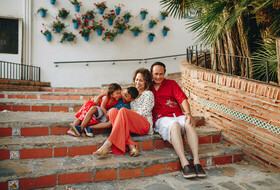 Семейная фотопрогулка в Марбелье