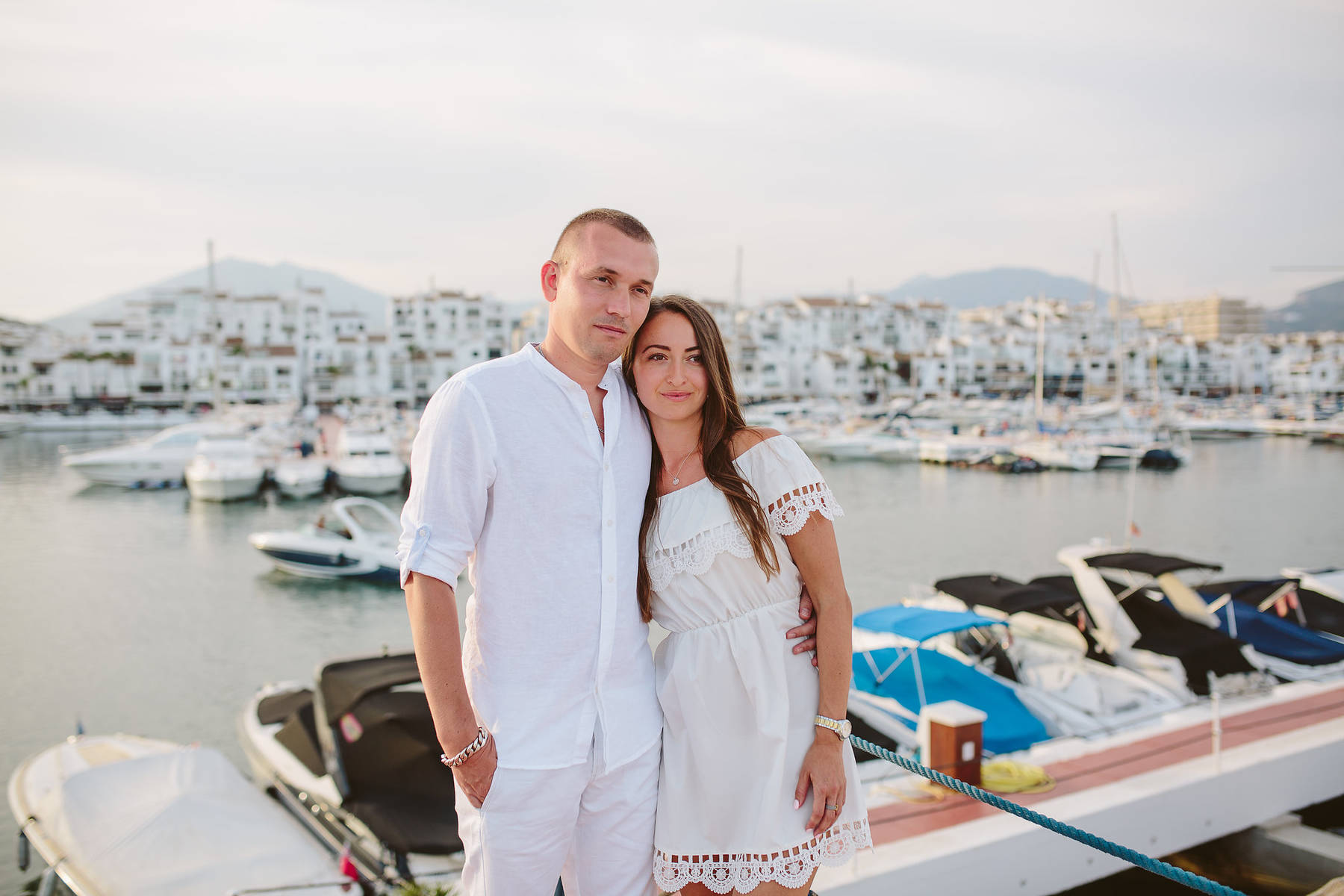 Family photo shooting in Puerto Banús in Marbella