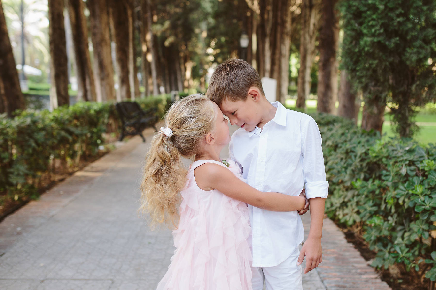 Family photo shoot at the Park of Marbella