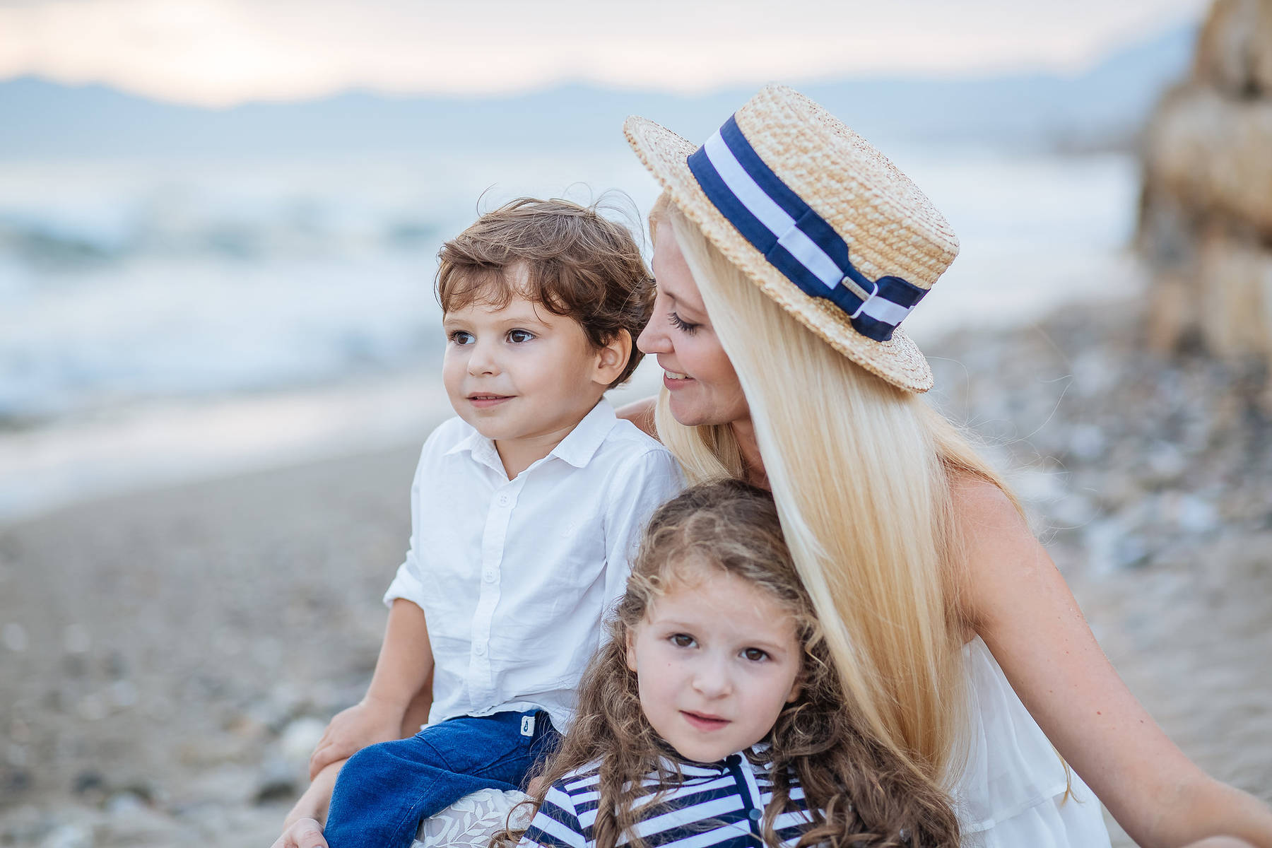 Family photo shoot in Marbella