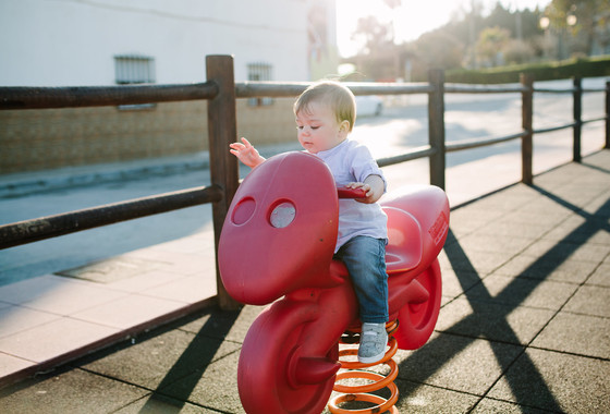Family photo shoot in the Puerto de la Duquesa in Manilva