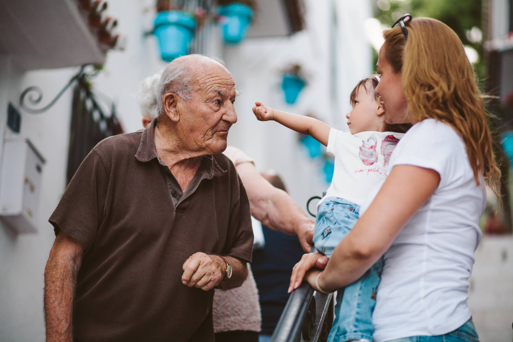 Family photo shoot in Mijas Pueblo