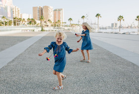 Family photo shoot in the Port of Málaga