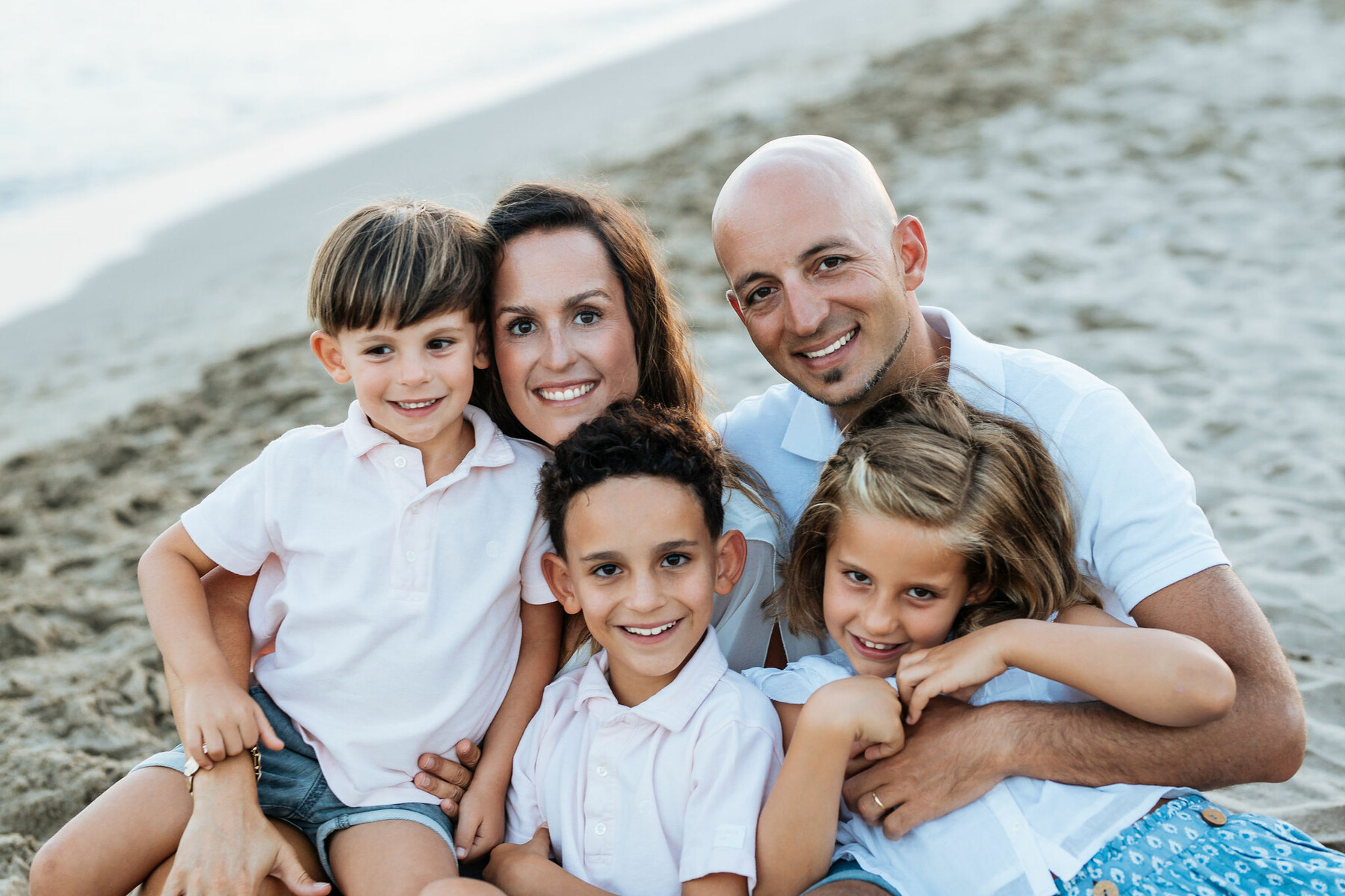 Family photo shoot on the beach in Marbella, Malaga