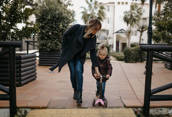 Un día de la vida de una familia en España, Manilva
