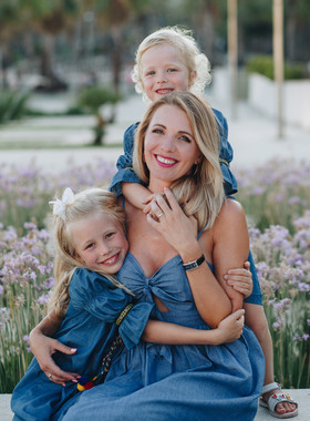 Family photo shoot in the Port of Málaga