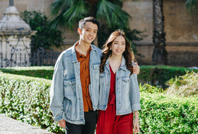 Couple photo set in Malaga