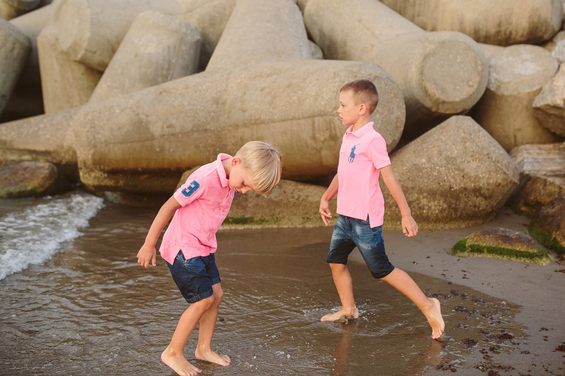 Sesión de fotos de familia en el Puerto Banús en Marbella 