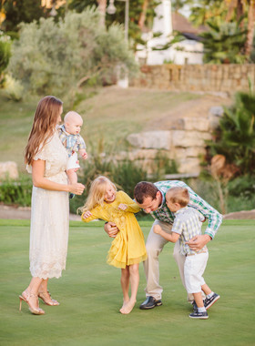 Family photo shoot in San Pedro Alcantara