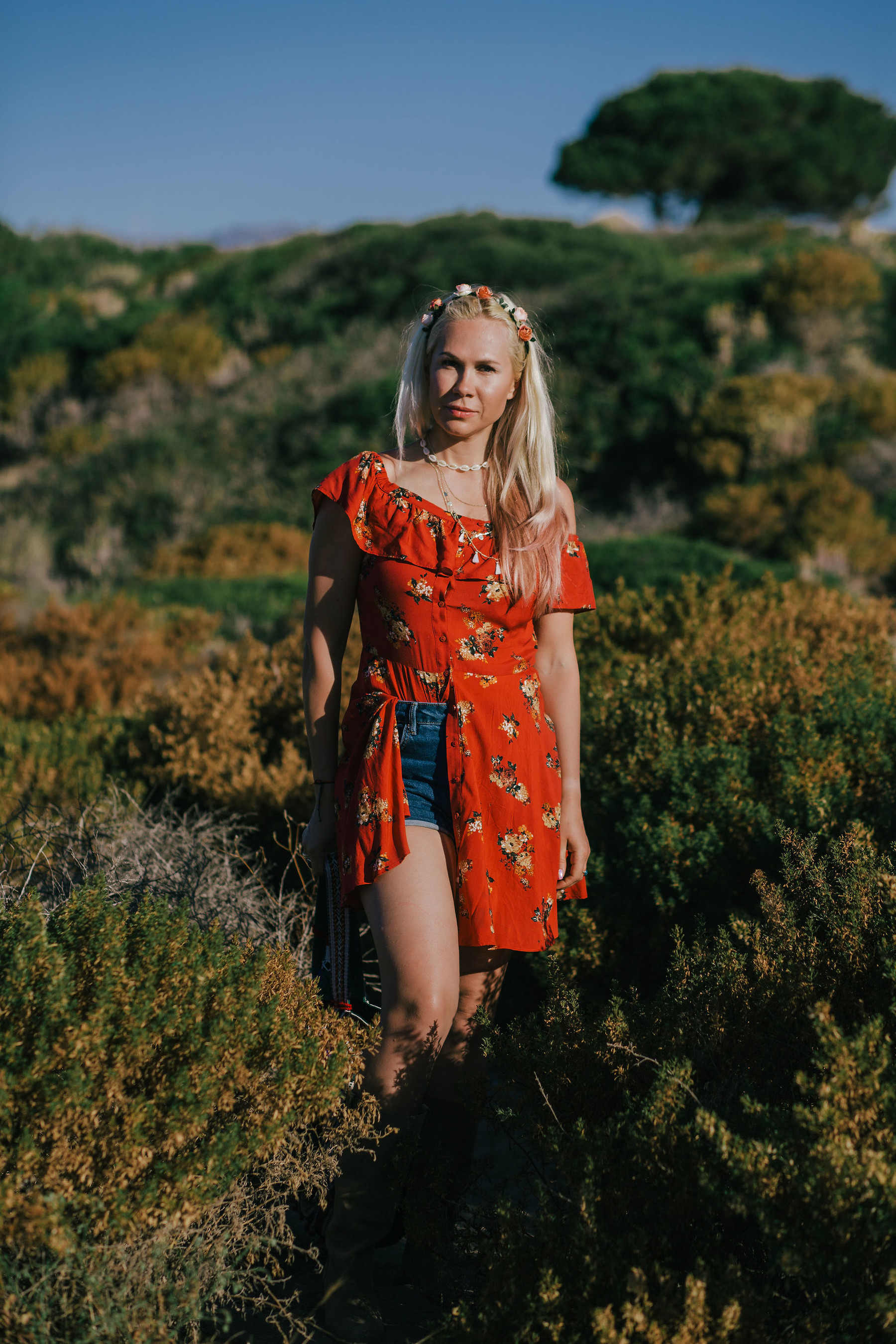 Family photo shoot in bohemian style in Marbella