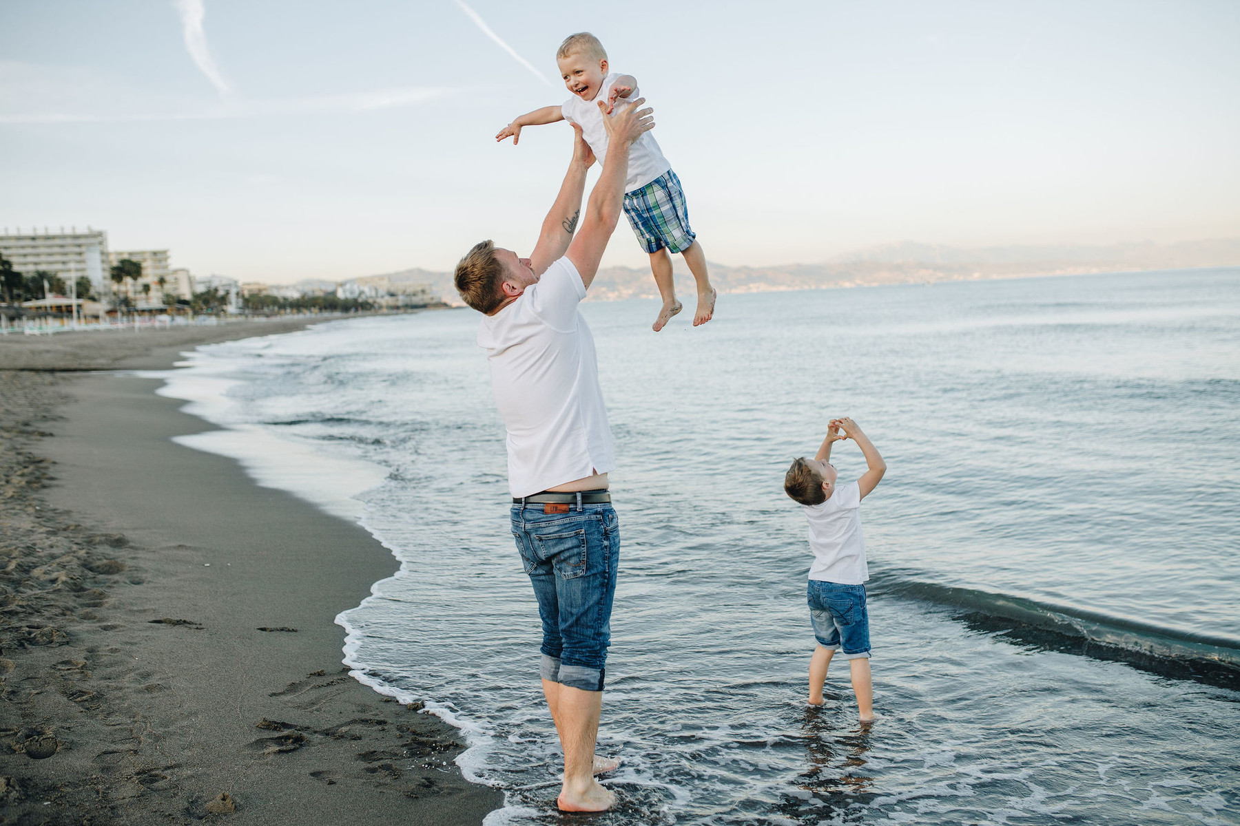 Family photo shoot in Benalmadena