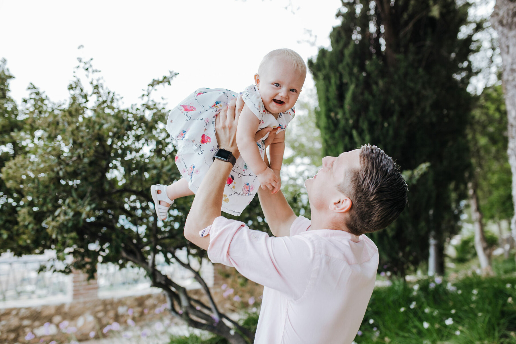 Family photo set in Mijas Pueblo