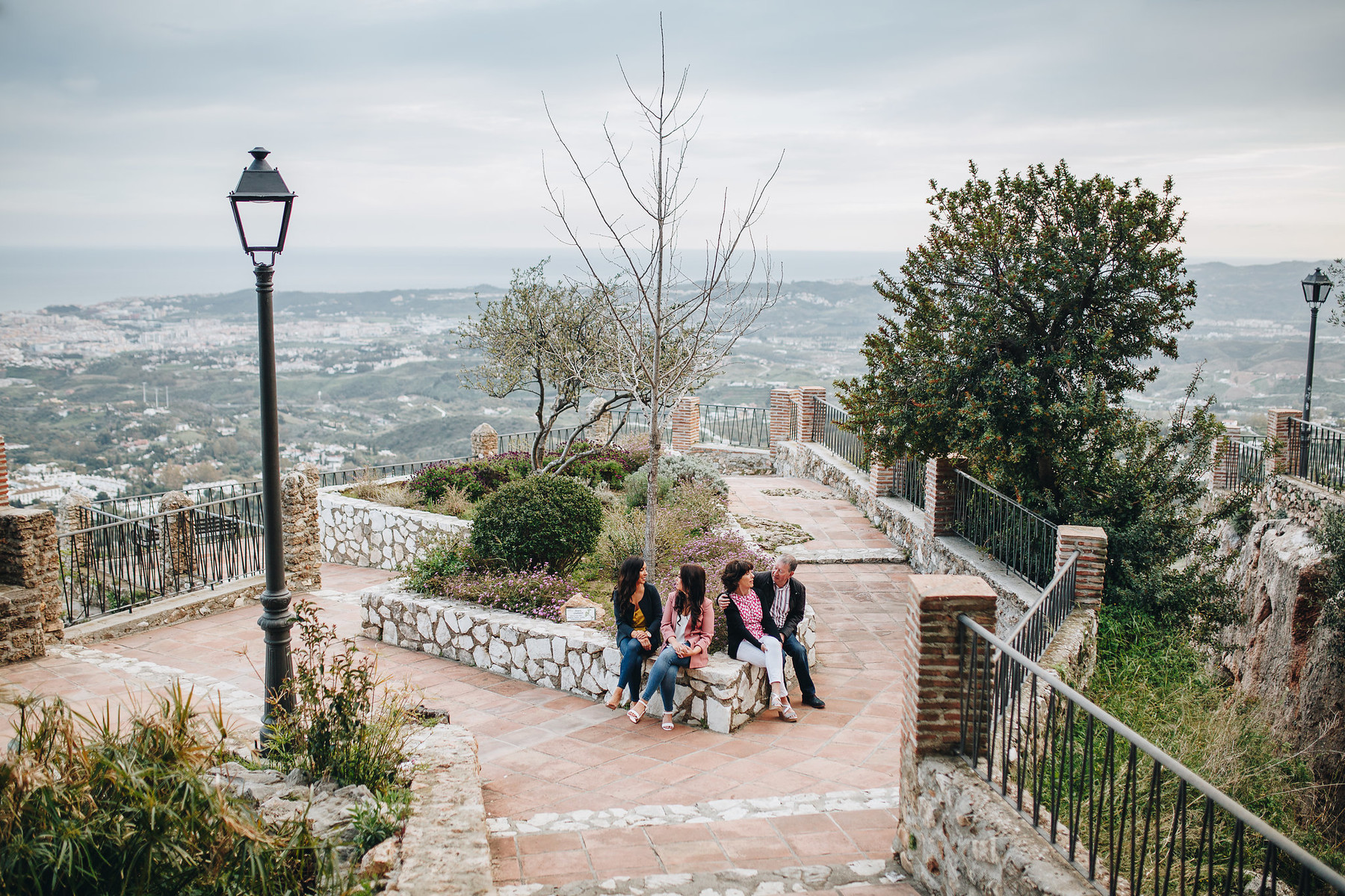 Family photo session in Mijas Pueblo