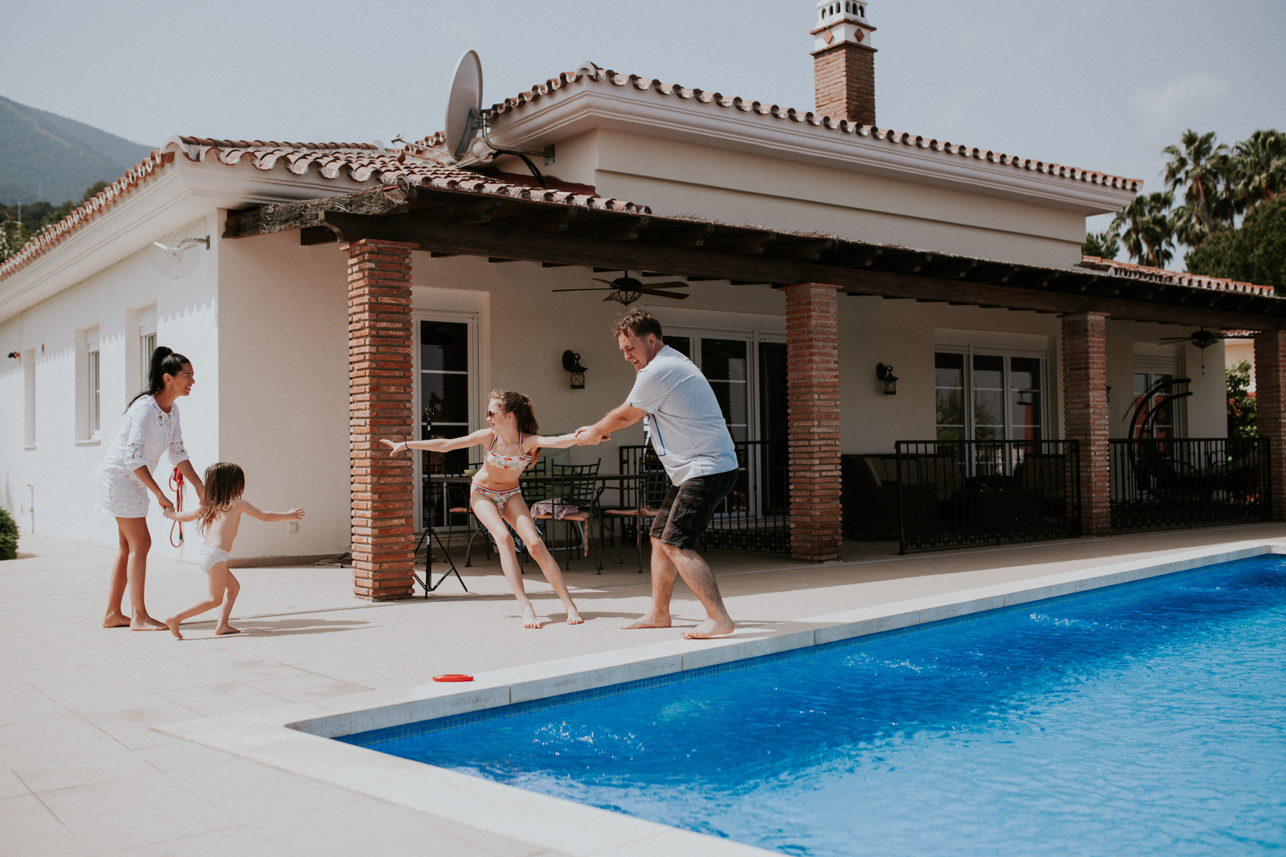 Un día de vacaciones de una familia en España