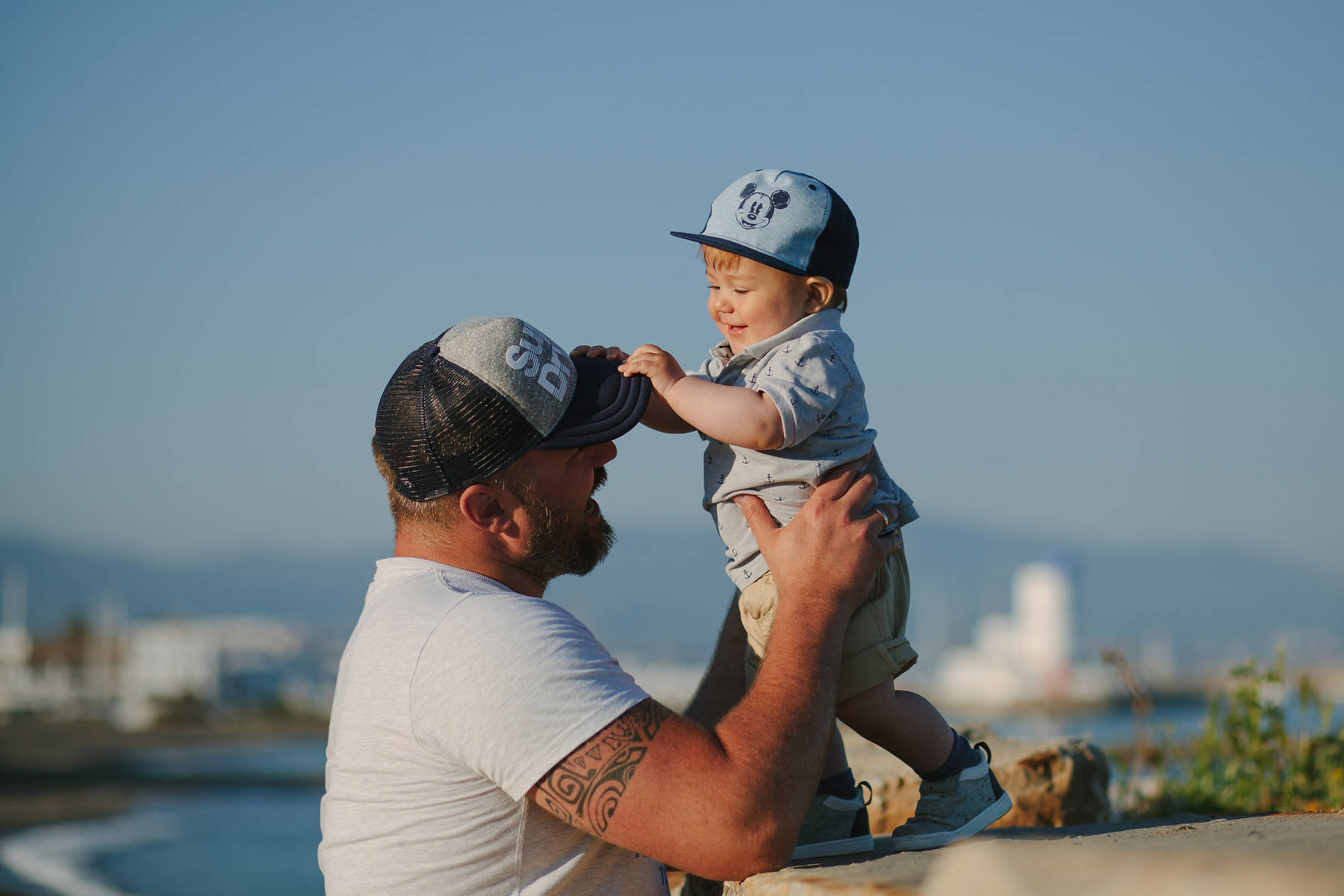 Family photo shoot in the Puerto de la Duquesa in Manilva