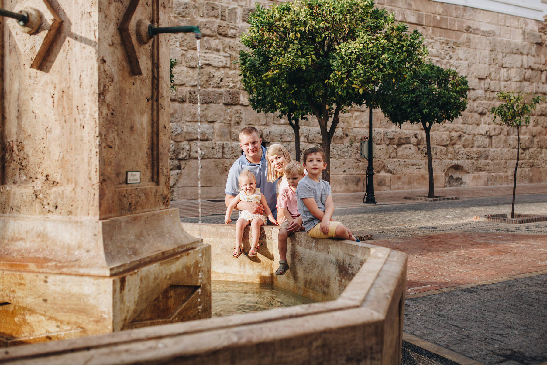Family photo shoot in Marbella