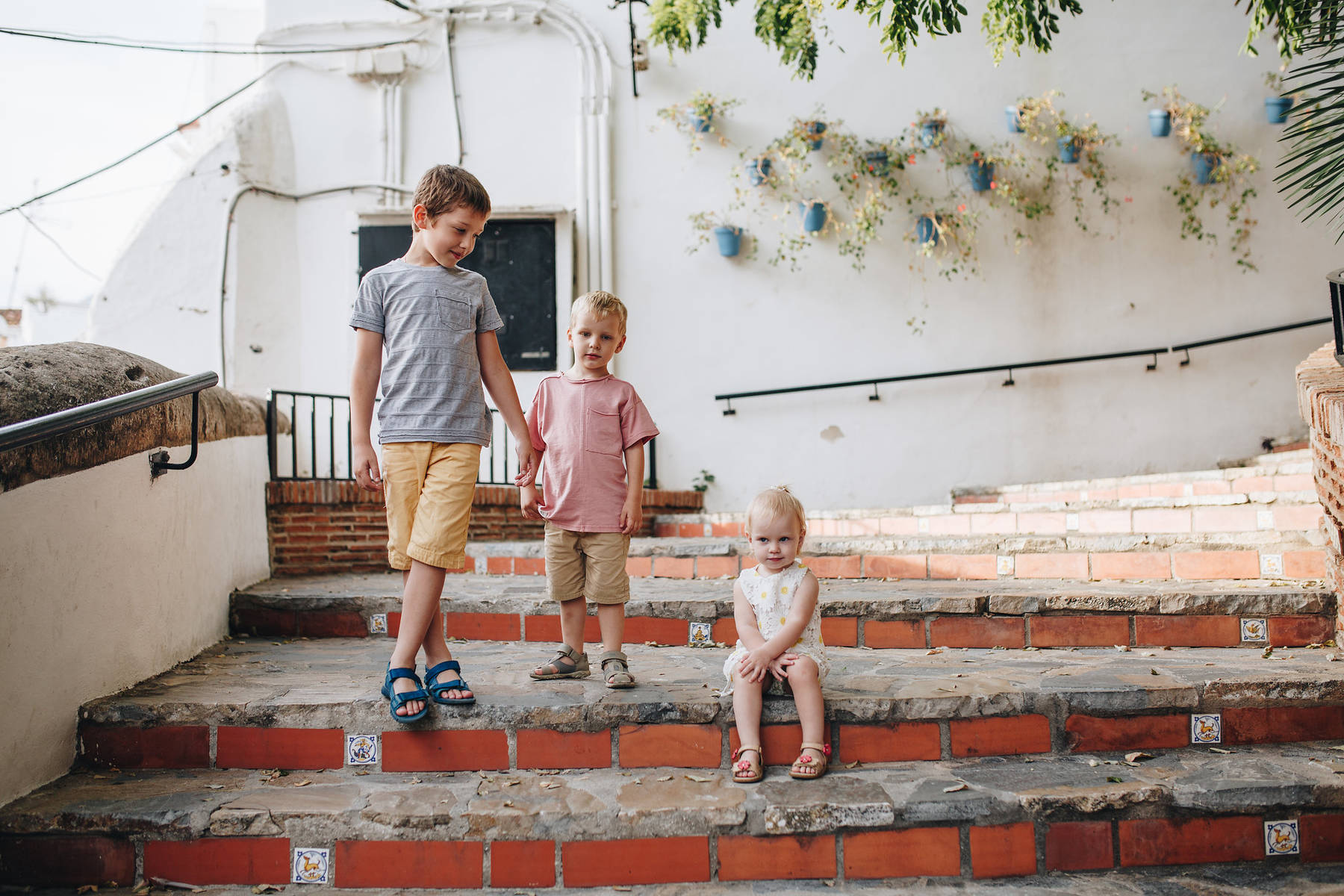 Family photo shoot in Marbella