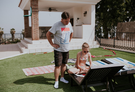 Un día de vacaciones de una familia en España